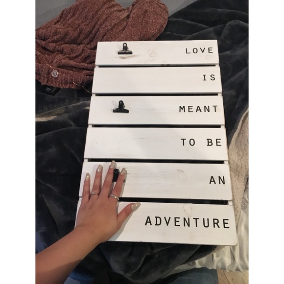 Wall Decor - Picture 2 of 4